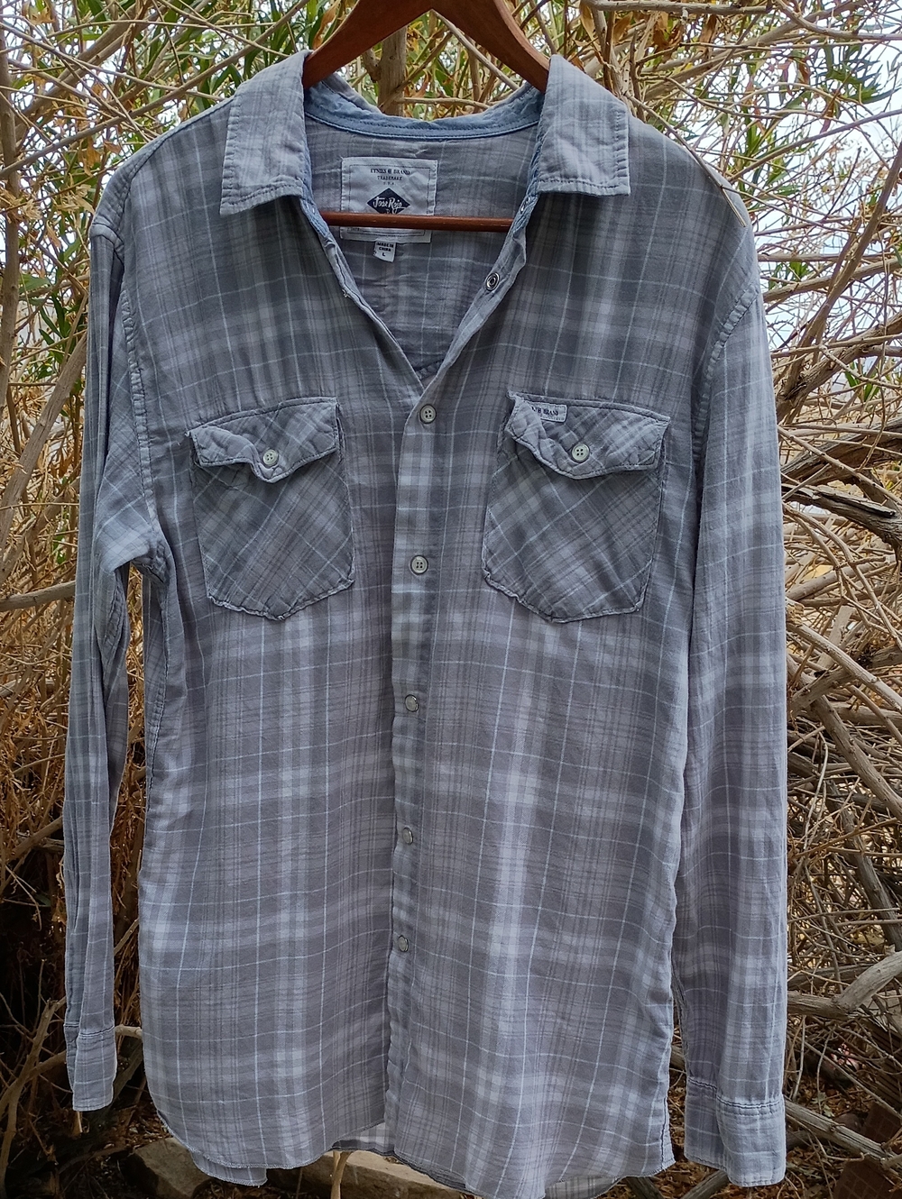 Etnies Gray Plaid Long-Sleeve Snap Up Shirt Casual Comfort